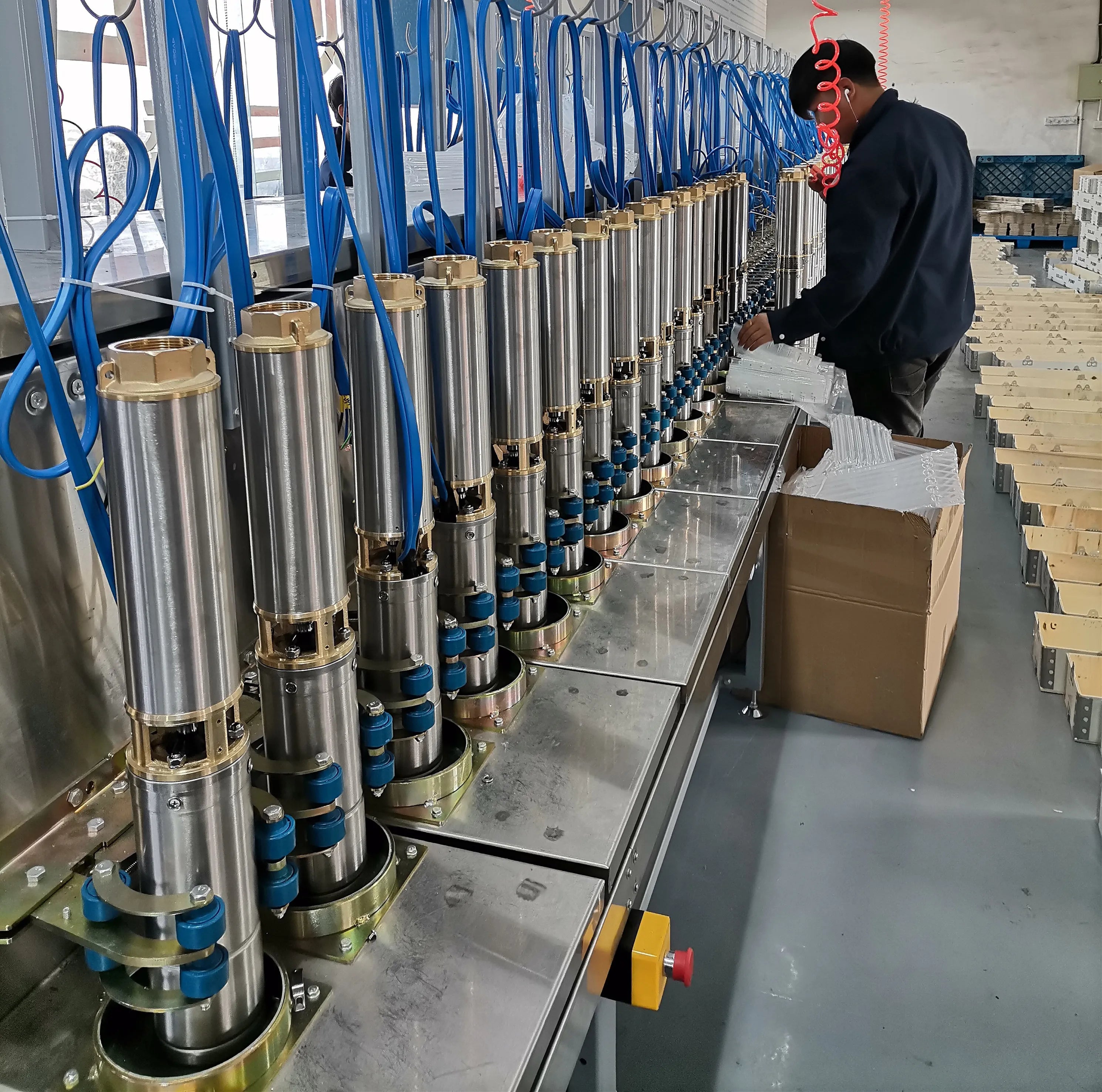 Difful Brand 1500w 2HP  Solar Water Pump System for Irrigation in Kenya